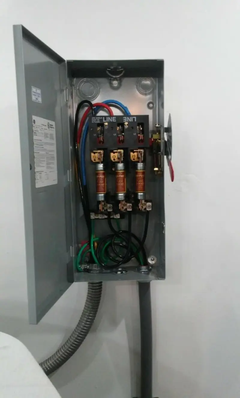 Three-phase disconnect switch installed for Smoke Detector Installation in Gun Plain